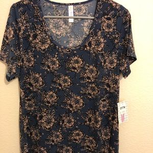 LuLaRoe Classic tee
